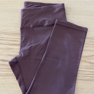 Mauve Capri length 90 Degree by Reflex leggings. Size L